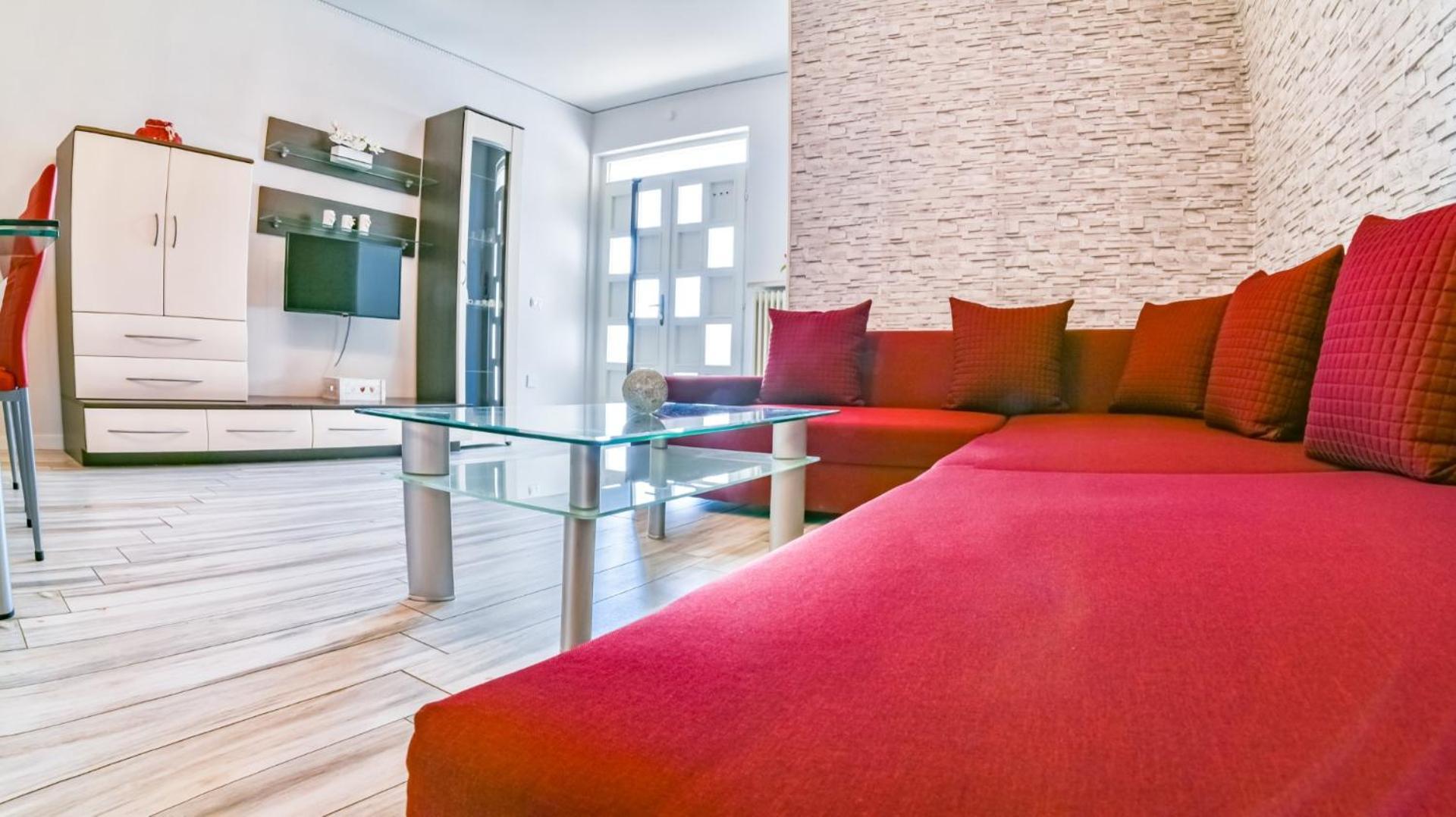 Appartamento Due Laghi Appartments *